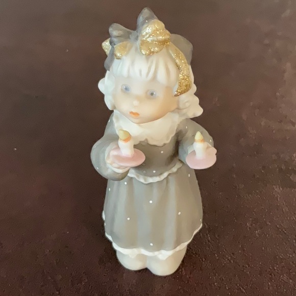 Kim Anderson Girl with Candles - Picture 1 of 3